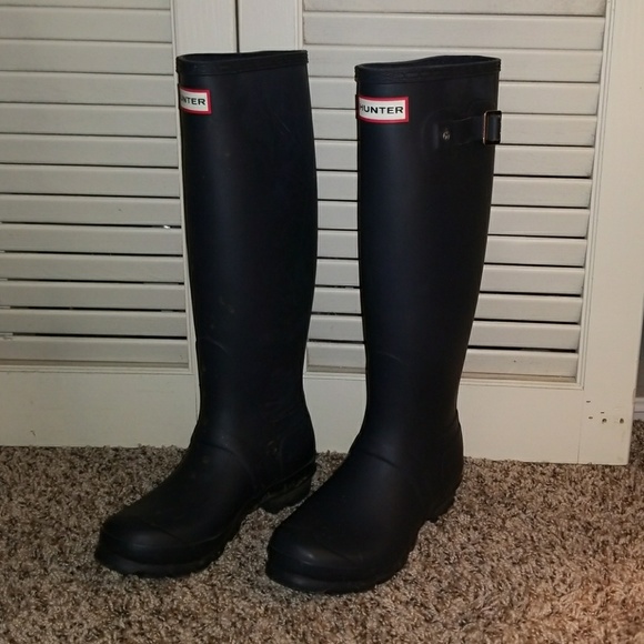 Hunter Black Original Tall Matte Boots size 5 - Picture 2 of 3